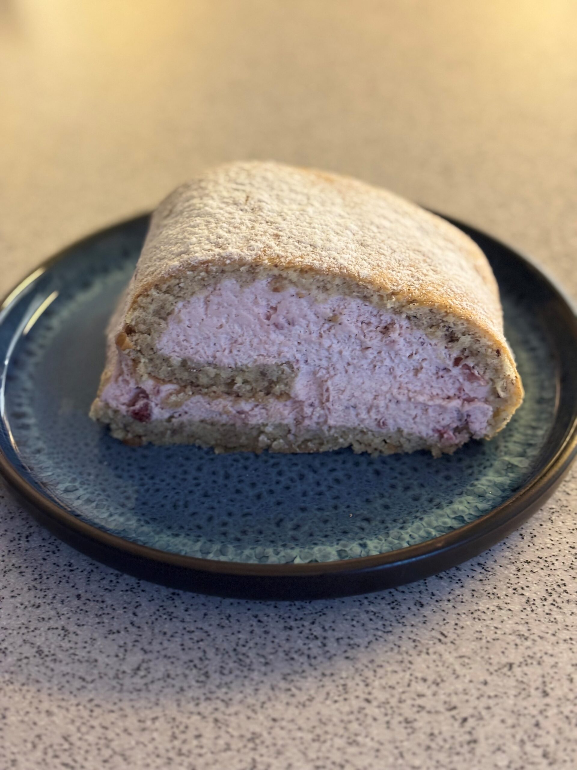 Biskuit-Nuss Rolle Einkorn Vollkorn